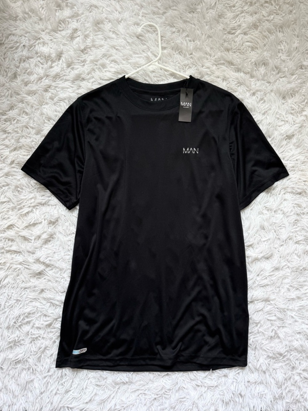 MAN Black Performance Short-Sleeve Tee